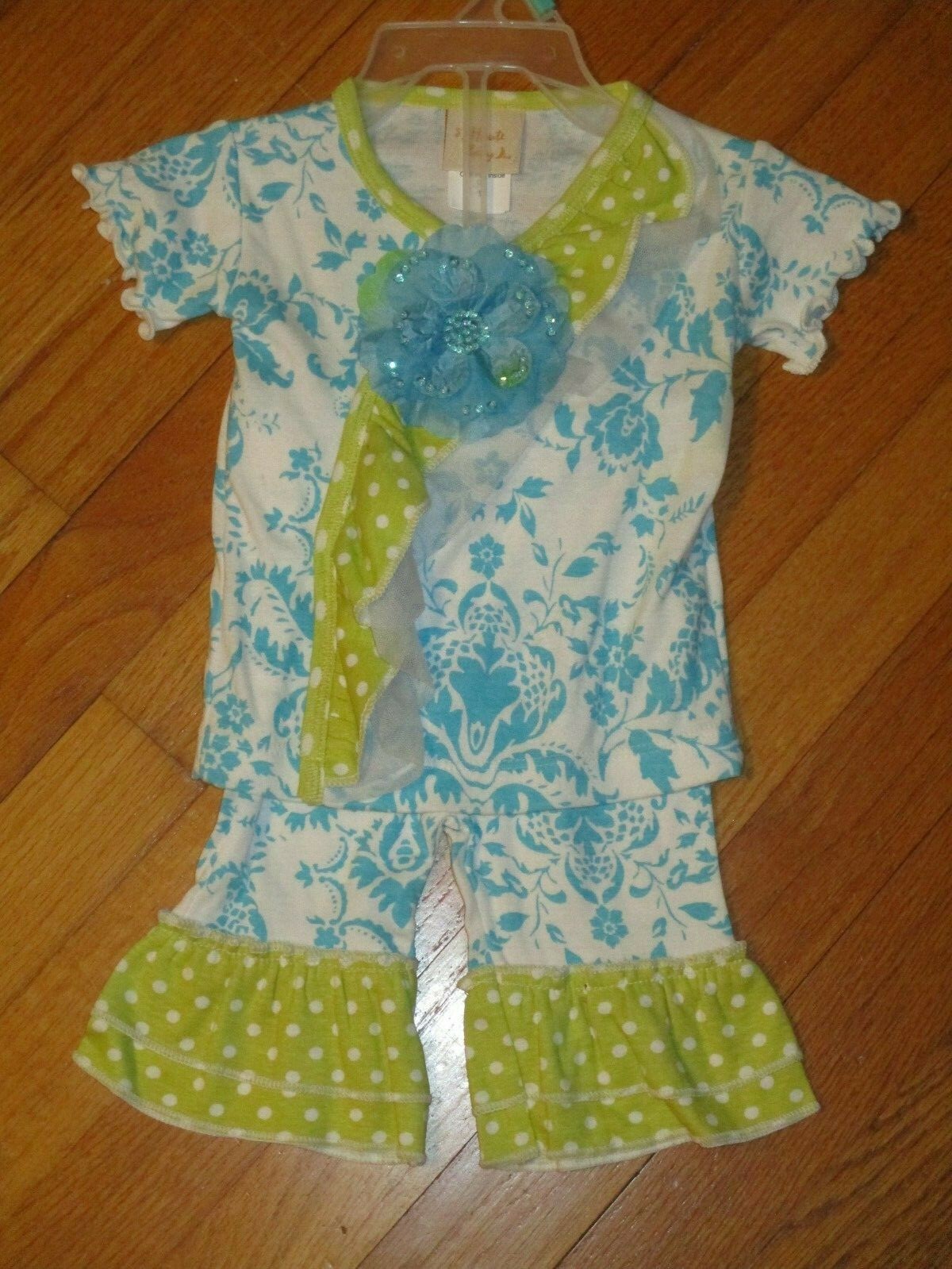 Haute Baby Floral Ruffle Top & Bottoms Outfit/Set 12 Months