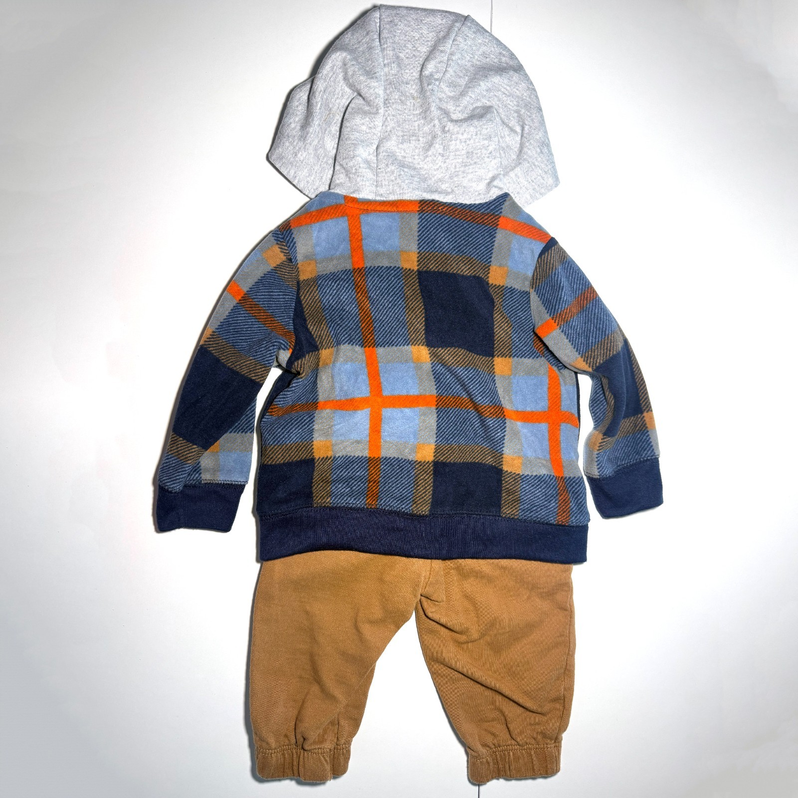 Carter’s Baby Boy 2 Outfit Bundle 6M Plaid Hoodie Pants Vest Bodysuit Set