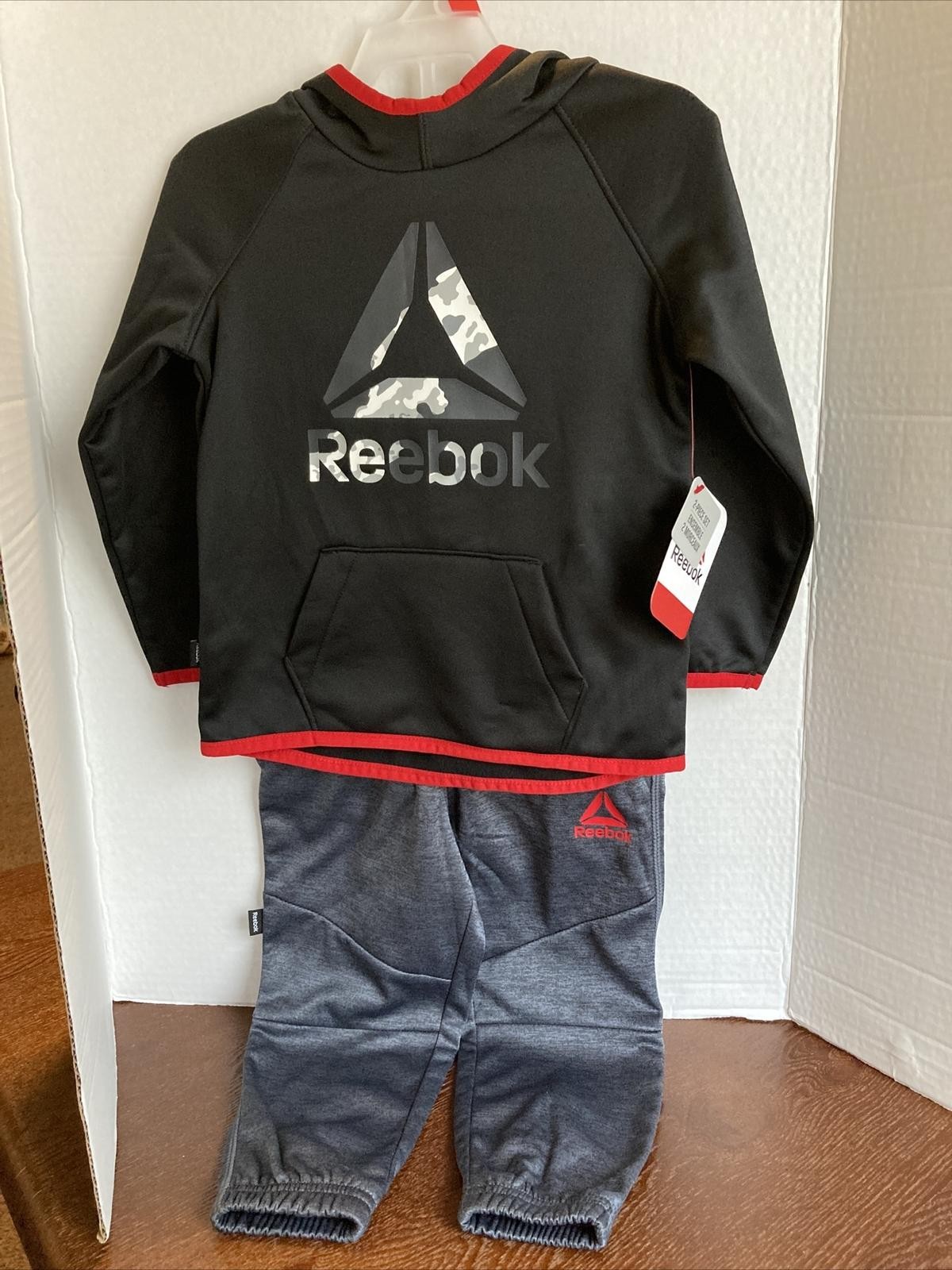 Reebok sweatshirt & joggers Hoodie 2 Piece Set Fleece Sweat Pants+top Sz 2T