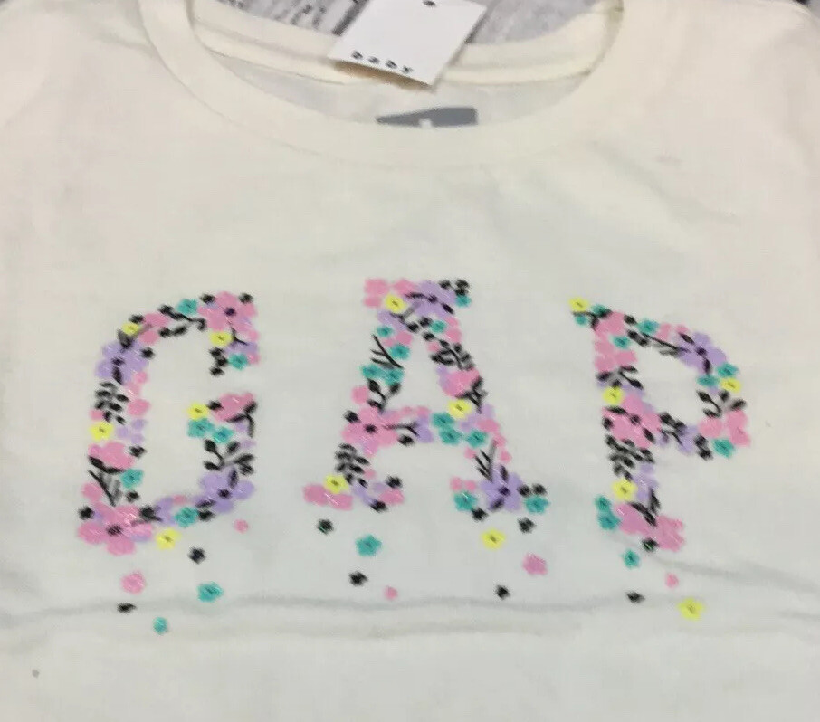 Baby Gap Girls 4 / 4T Floral Logo Shirt & Pink Pull-On Shorts. Nwt