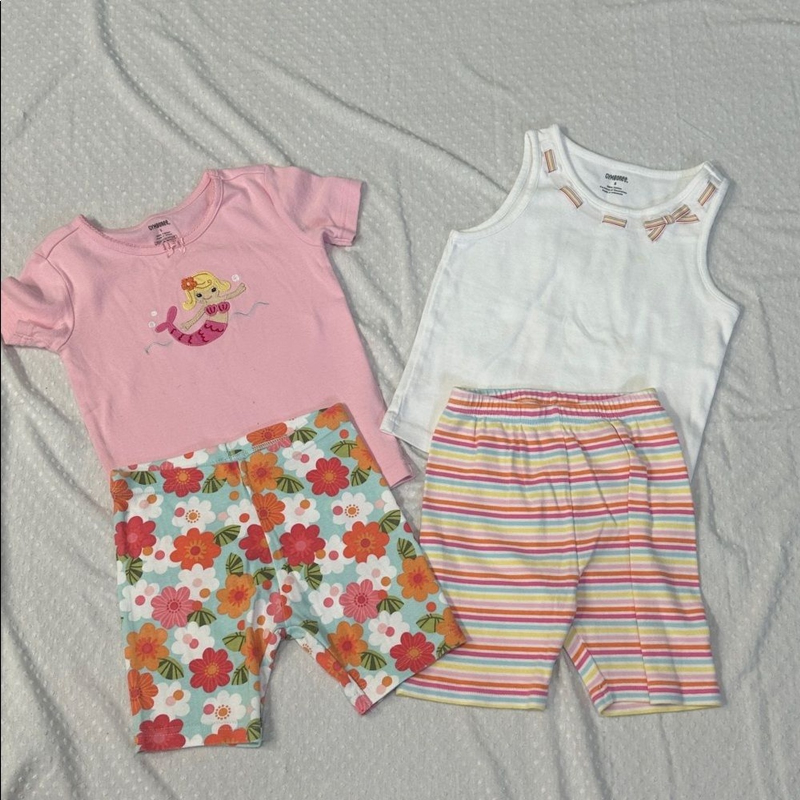 GYMBOREE Size 5 Girls Summer Lot 2 tops 2 shorts
