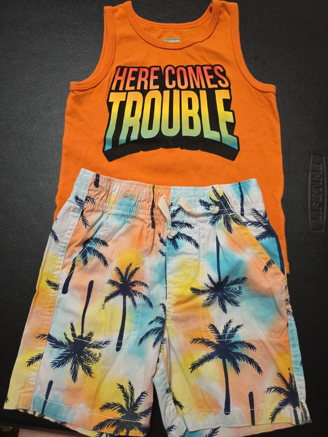 Boys Sz 2T Tropical Print Shirts And Matching Tank Outfit