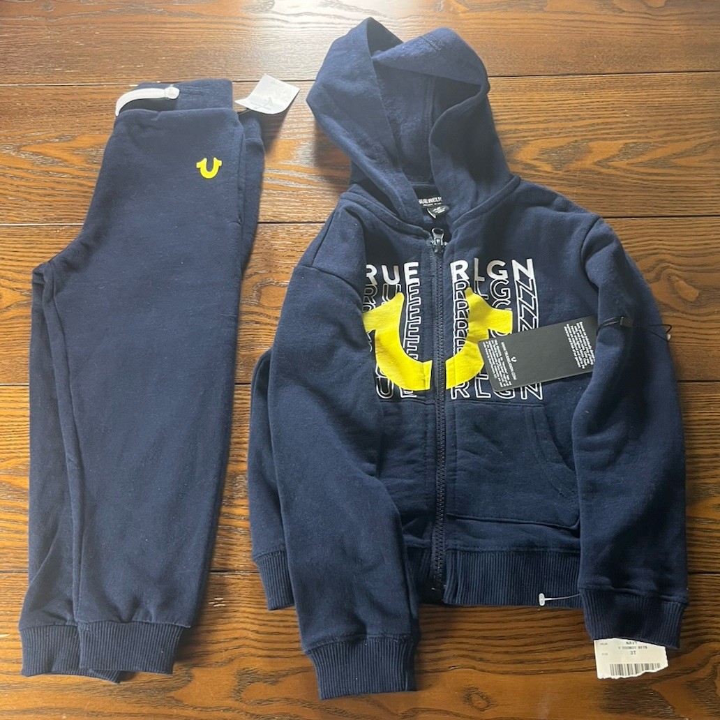 True Religion Toddler Boys 3T Crew Neck Zip Sweater & Sweat Pants Jogger Set