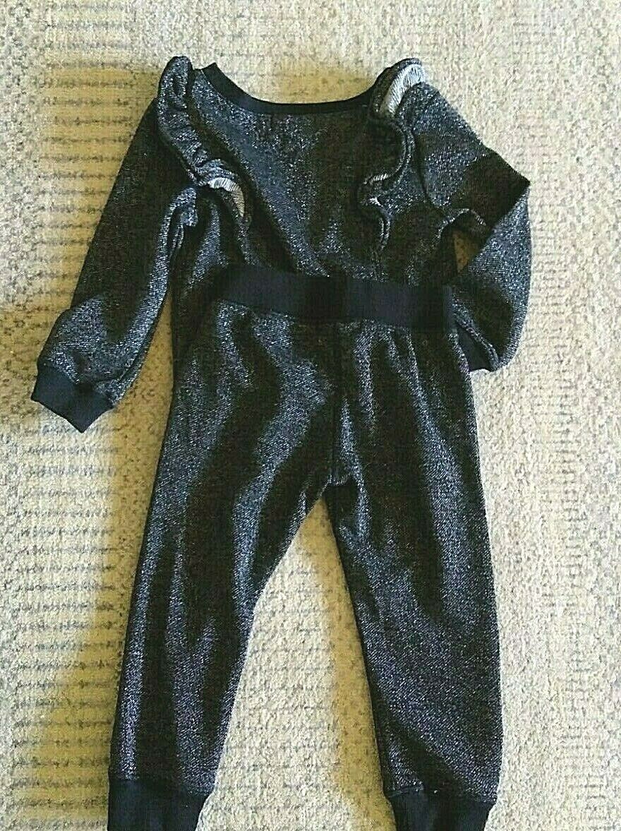 True Religions baby Girls 2Piece Set Size 24