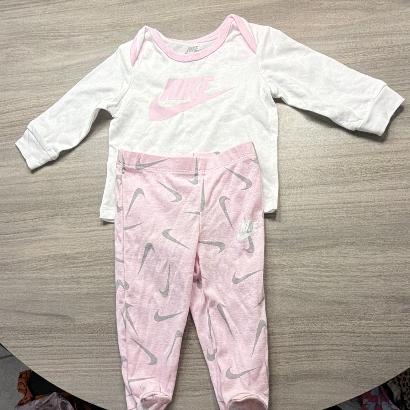 Nike Baby 6M 2pc Logo Outfit Set Pink White Long Sleeve Pants