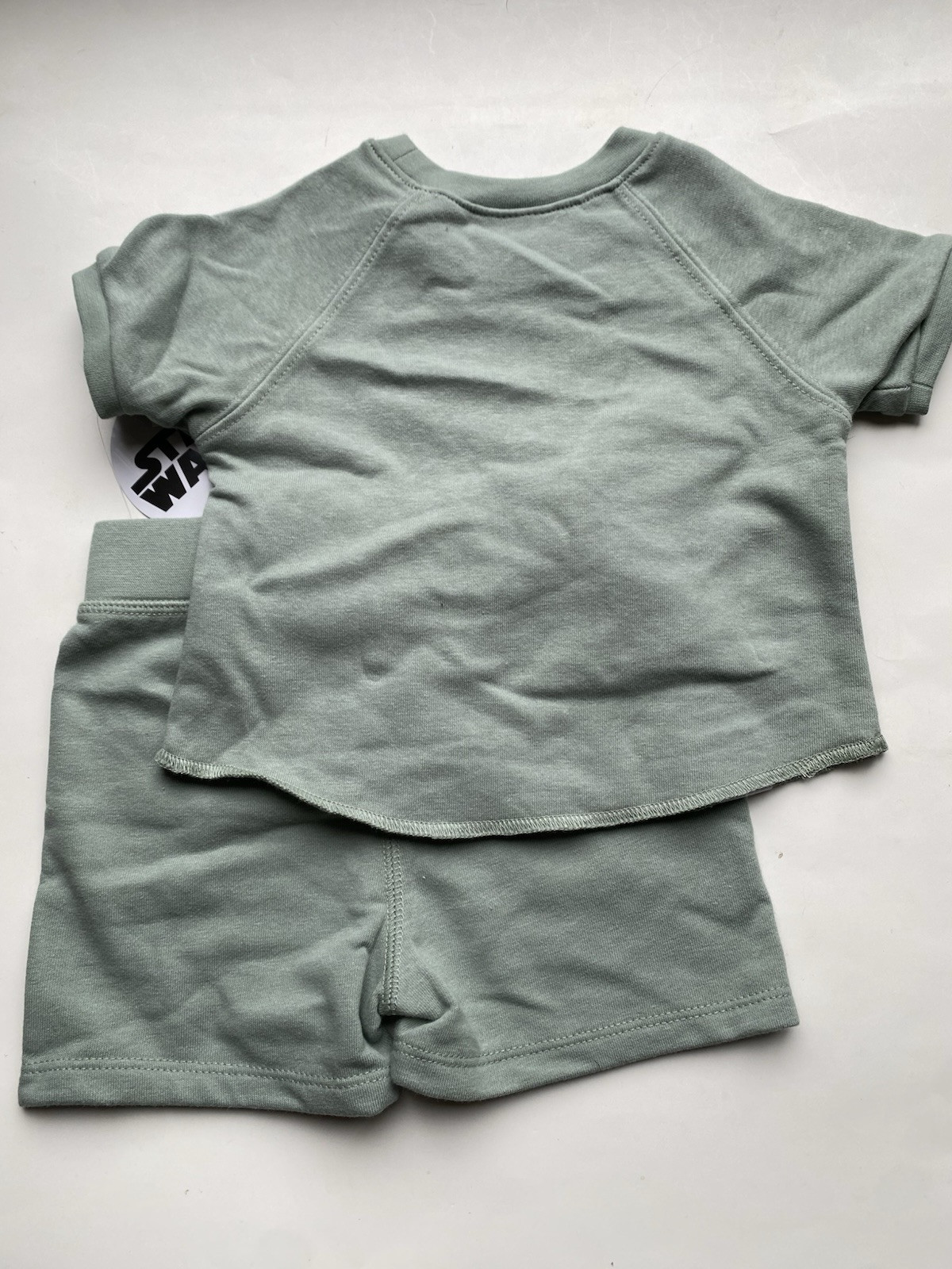 Star Wars Baby Boy 12M 2-Piece Outfit – Yoda Top & Shorts Set Green – New