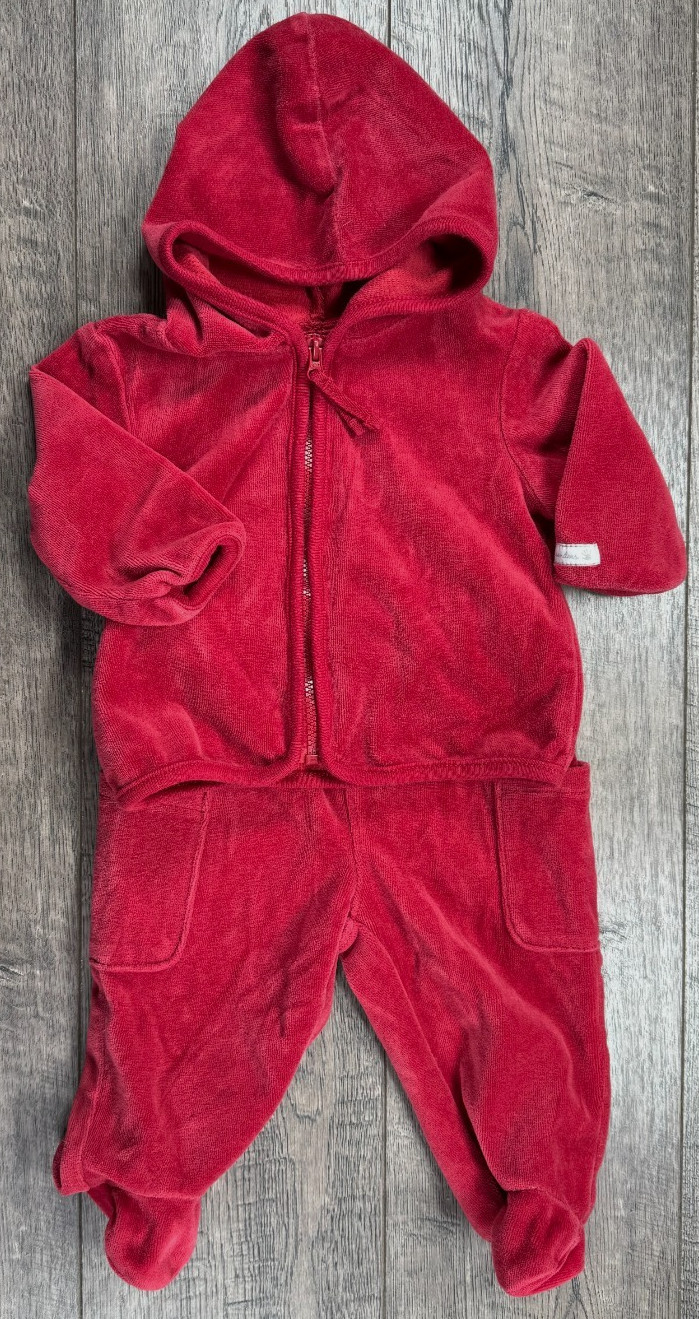 Baby Boy Clothes Small Wonders 0-3 Month 2pc Red Velour Footed Outfit