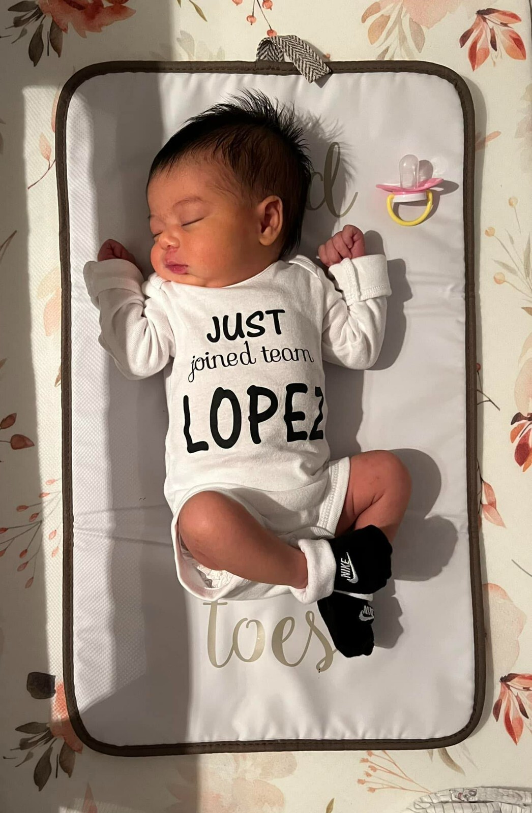 COMNG HOME Outfit – PERSONALIZED OUTFIT – JUST JOINED TEAM – NEWBORN