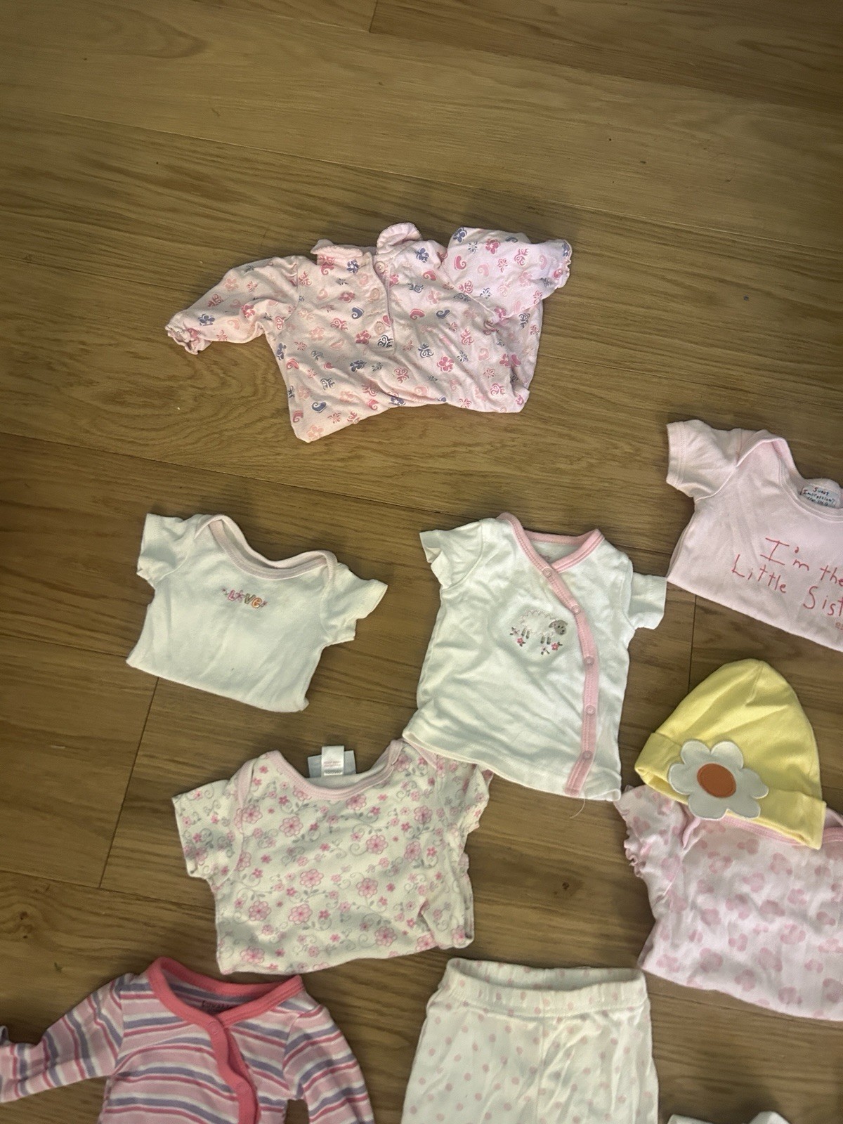 Lot Of 0-6 Months Baby Girl Clothes 20 Pieces Mixed Named Brands