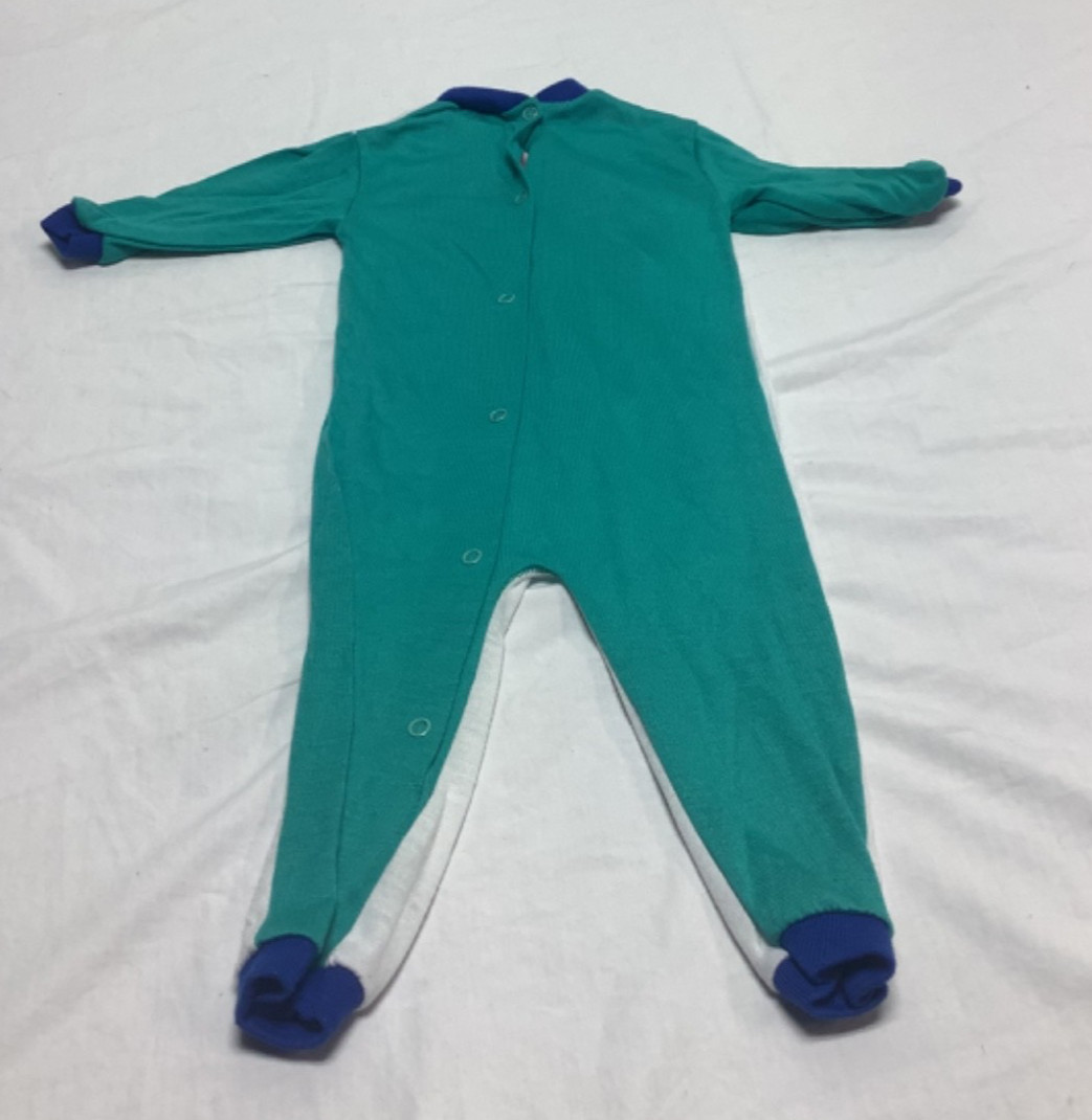 VTG 90’s Looney Tunes Baby Outfit Size 12 Months one piece Pjs Romper USA Bugs