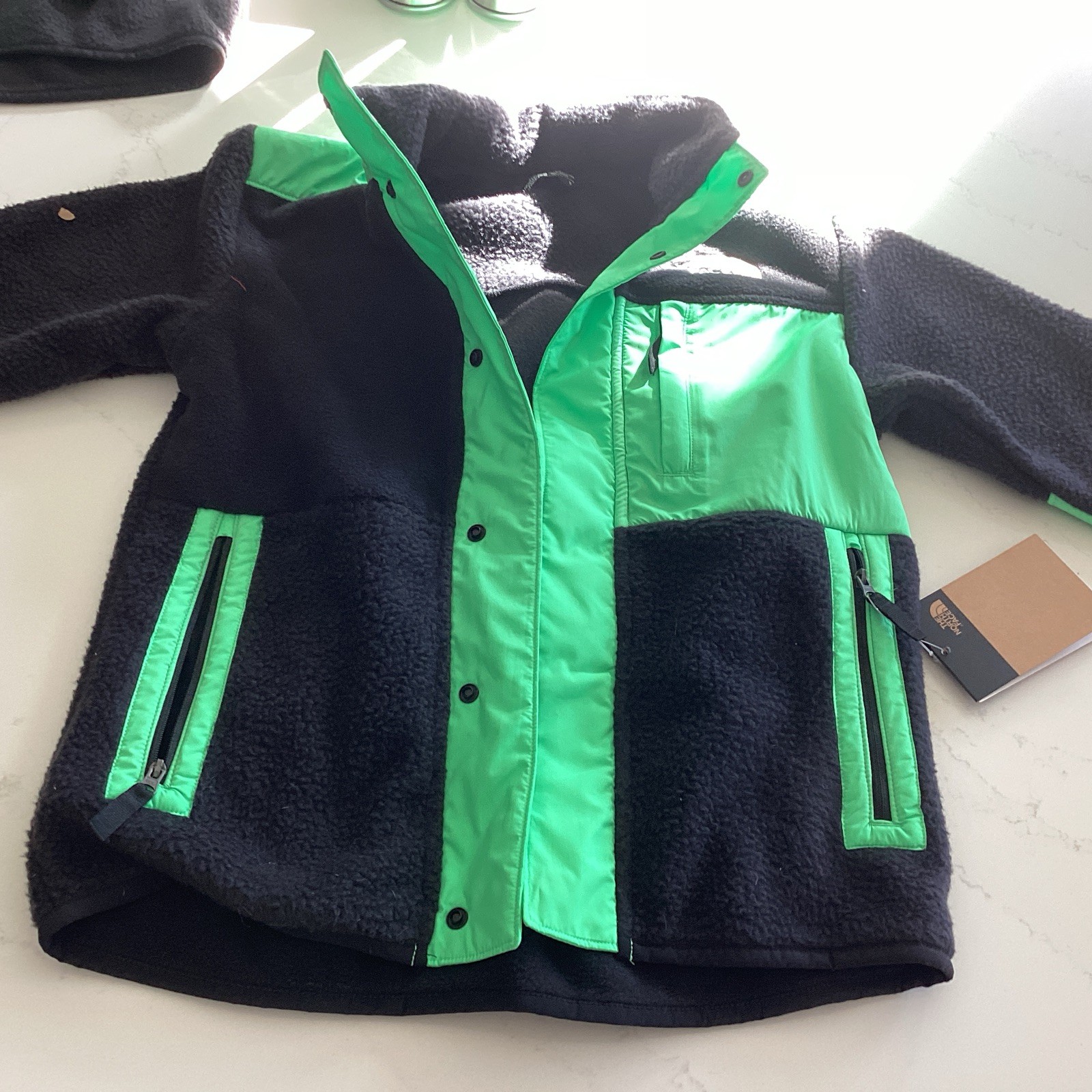 The North Face Big Boys Forrest Fleece Hybrid Jacket Green Black Sz M (10)