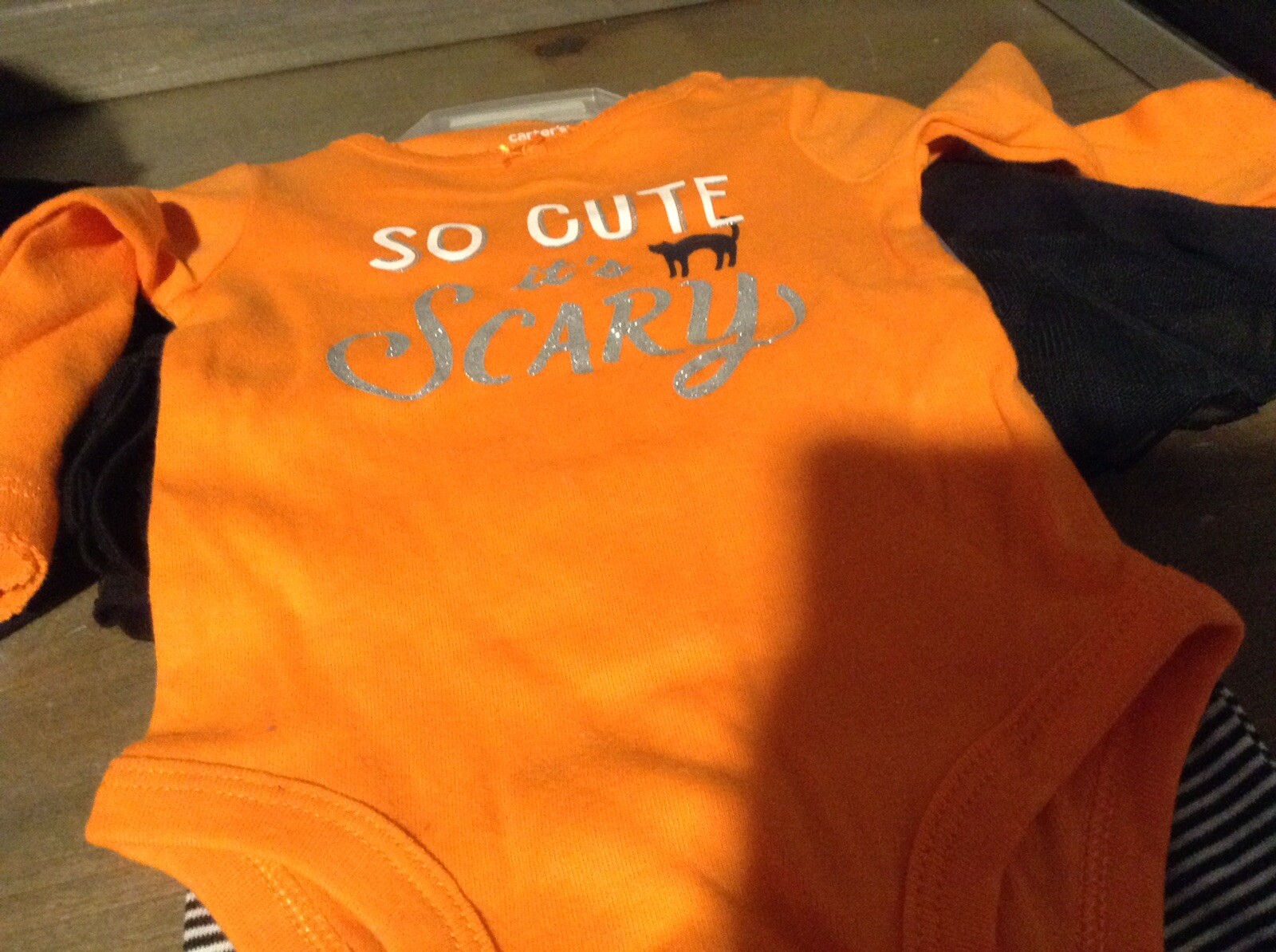 CARTERS NB / 3 MO. Halloween 3 PIECE SET 2 ONE PIECE AND ONE LEGGINGS NEW NWT