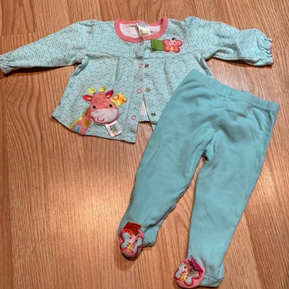 Taggies Baby Outfit Set Giraffe Butterfly Applique Top & Footed Pants