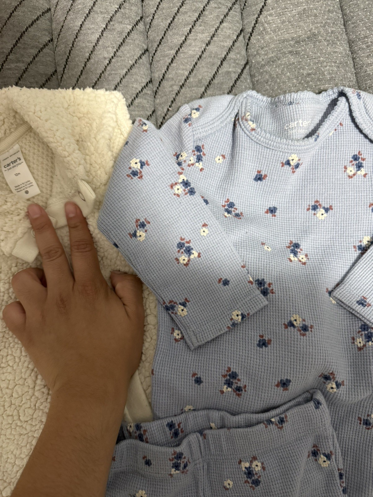 CARTER’S Blue Floral 12M 3-Piece Outfit Set Vest Bodysuit Pants Long Sleeve Snap