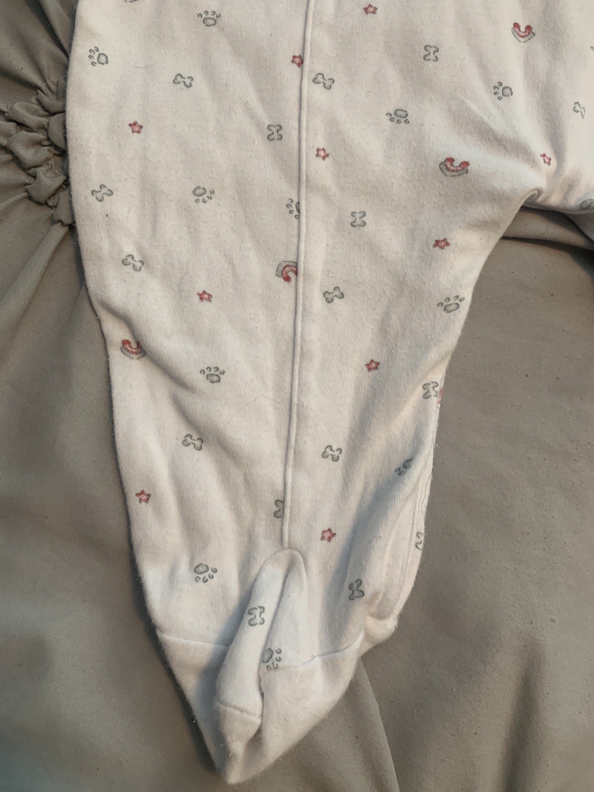 Vintage 2001 Disney Embroidered Dalmatians 1 piece baby outfit size 9 months