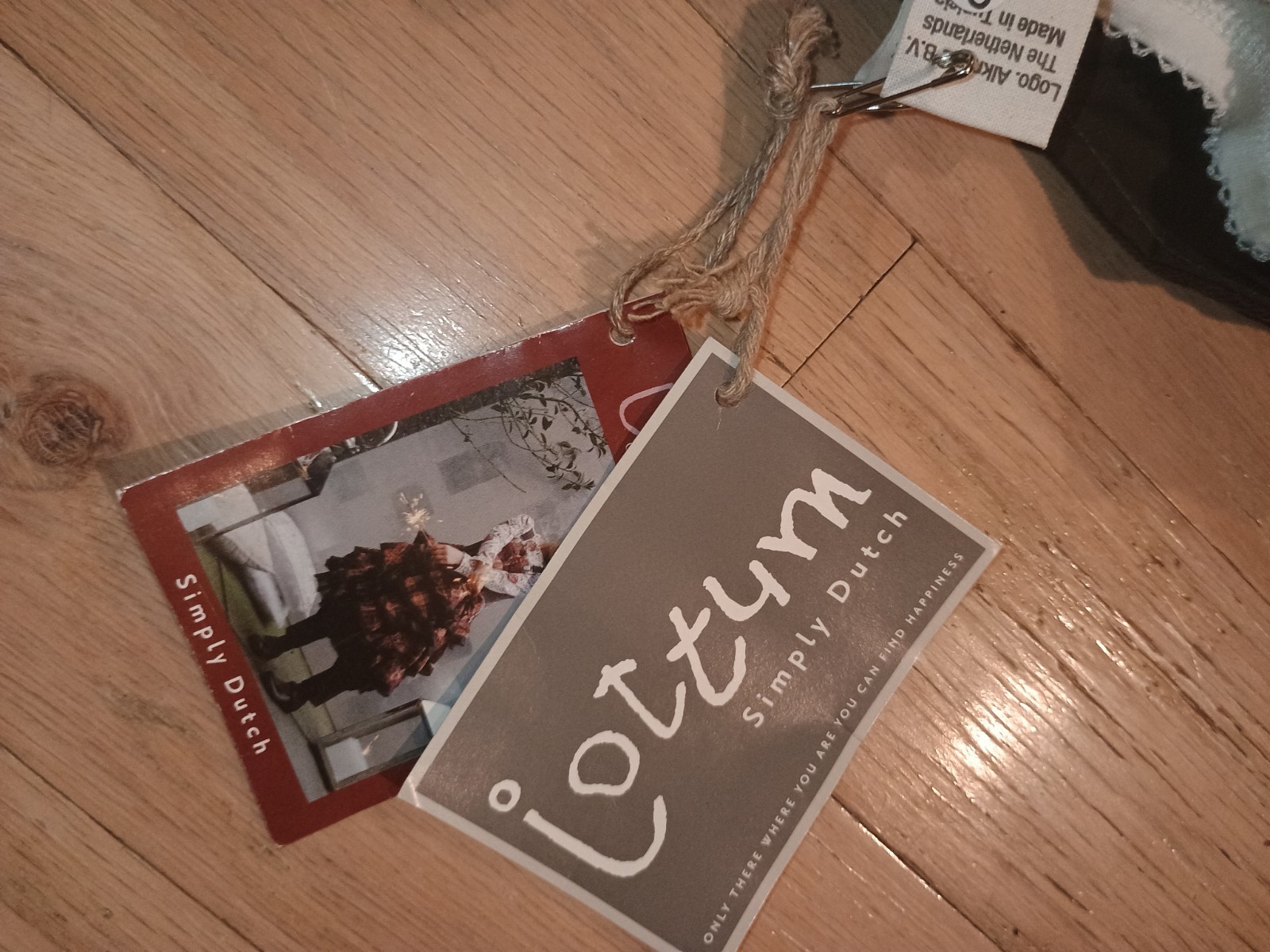 NWT Jottum rare shirt vest skirt set white and grey girl’s size 2/3