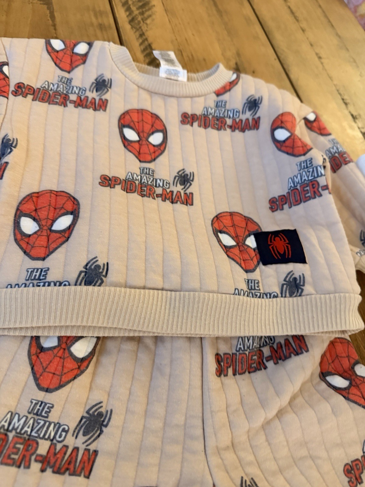 Marvel Spider-Man 2 Piece Beige Pants Set Outfit 12M Boys Sweatshirt & Pants