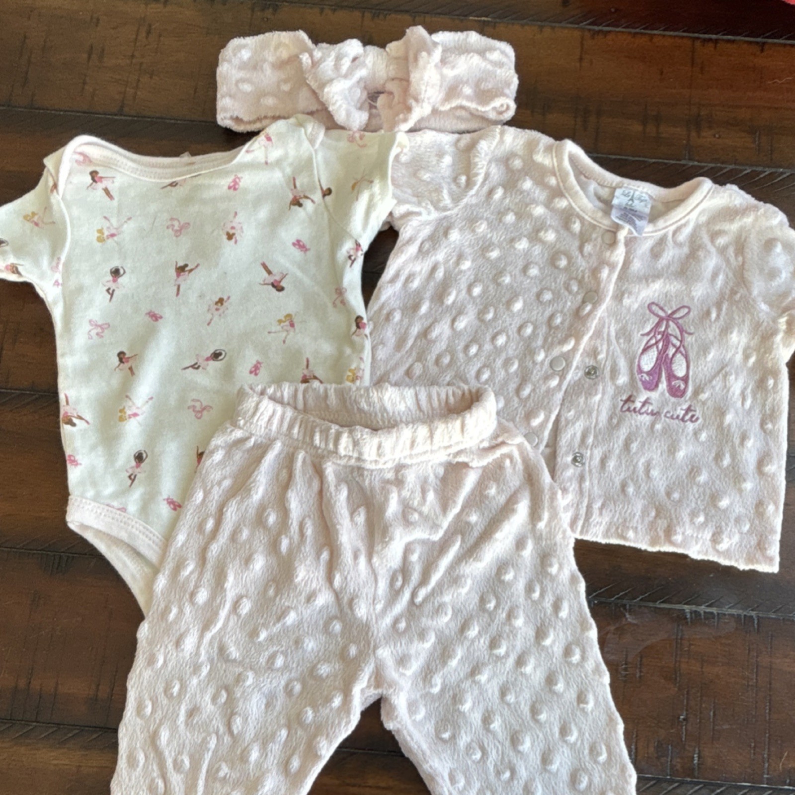 Le Top 0-3 Months Pink Ballerina Layette Set Bodysuit Jacket Pants Headband