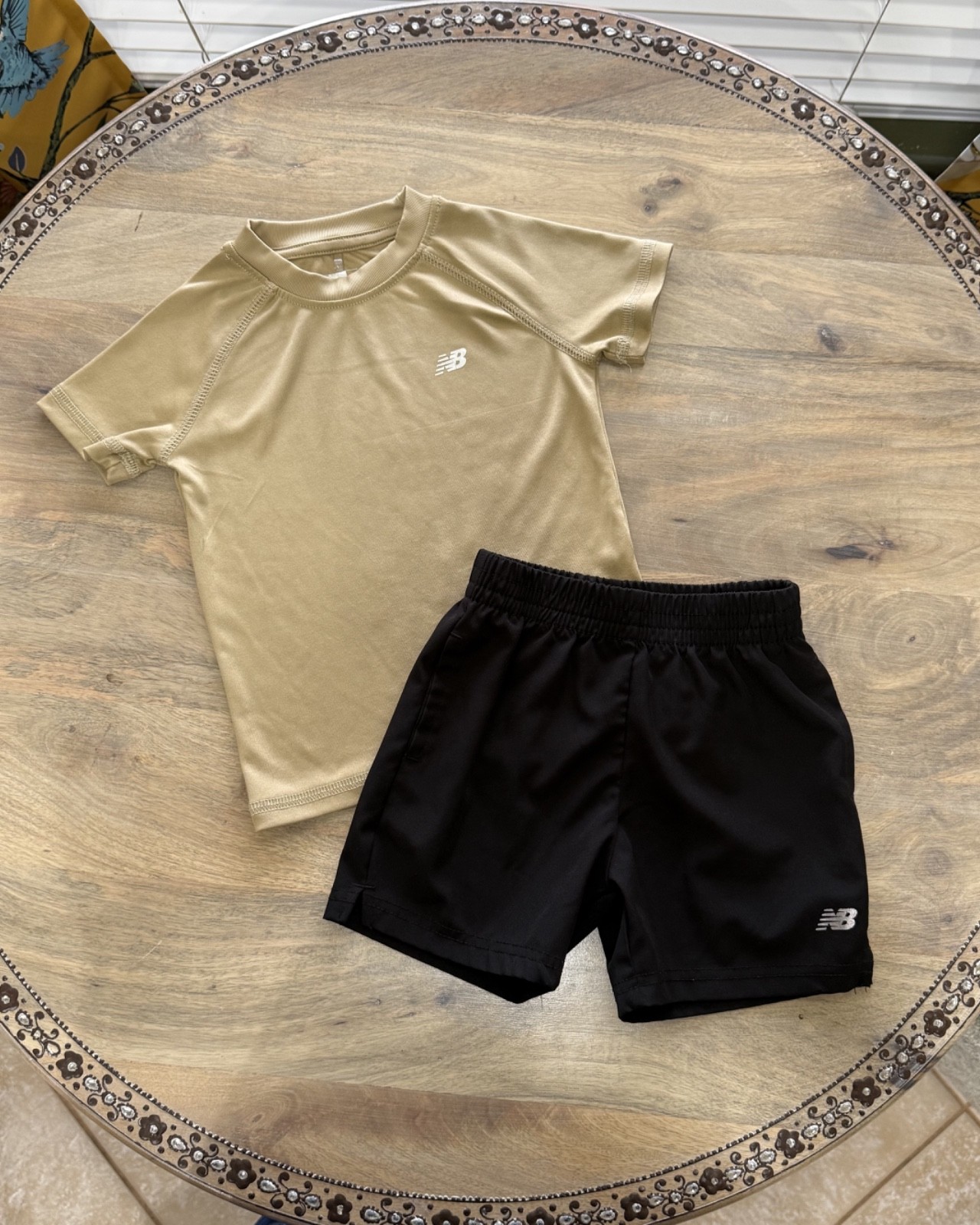 New Balance Toddler Short Set 2PC Outfit brown athletics Tee & Shorts 24M