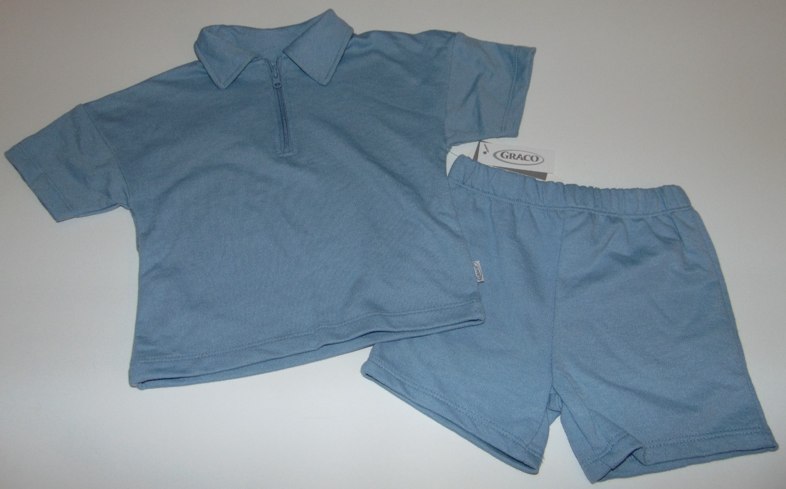 ~NWT Boys GRACO Outfit! Size 12-18 Months Super Cute FS:)~