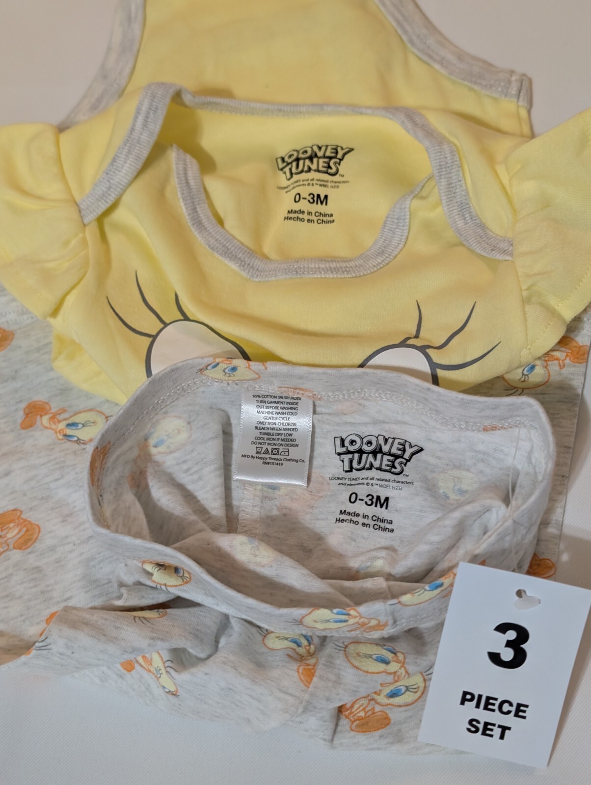 Newborn Girl’s 3 Piece Set, New Looney Tunes with Headband Size 0-3months