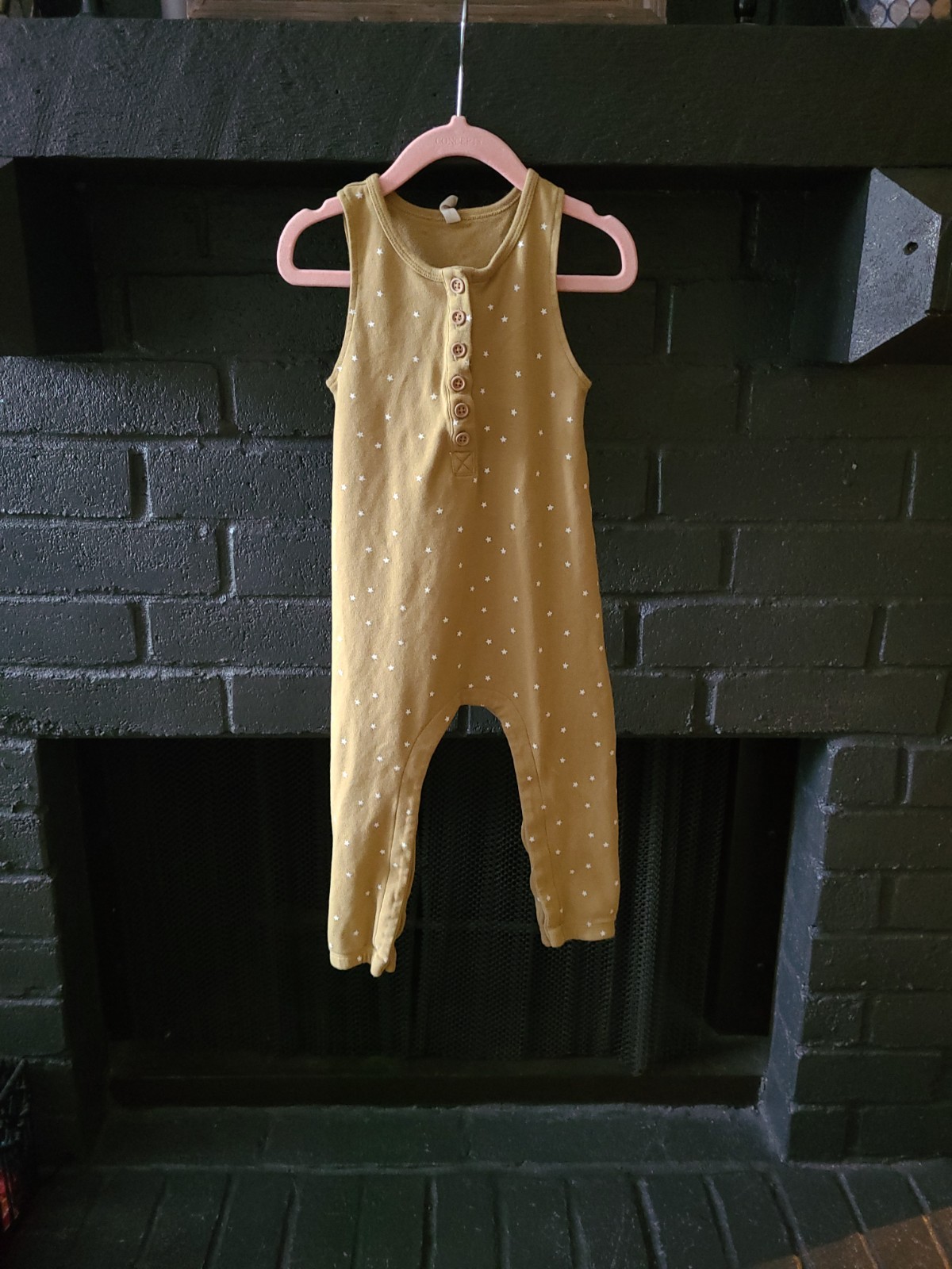 Quincy Mae Olive Yellow One Piece Outfit With Snaps Size 2-3years Unisex Toddler