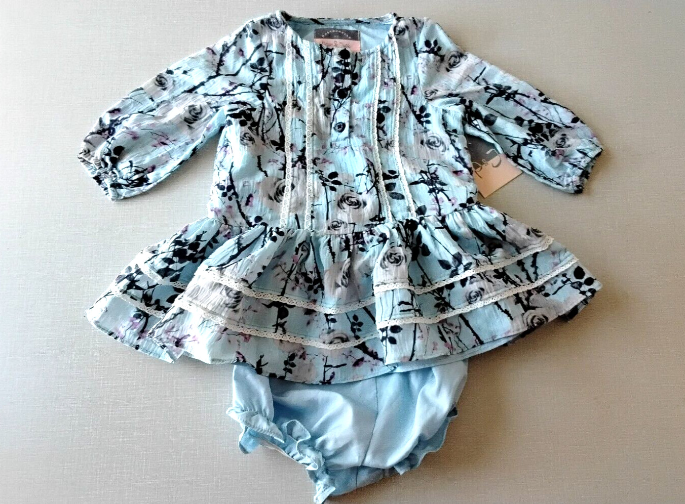 NWT Pippa & Julie Baby Girls Dress Set 12M Floral Ruffle Outfit w/Bloomers